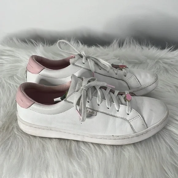 Keds x Kate Spade New York Ace Lips Heart Sneakers - Picture 10 of 12